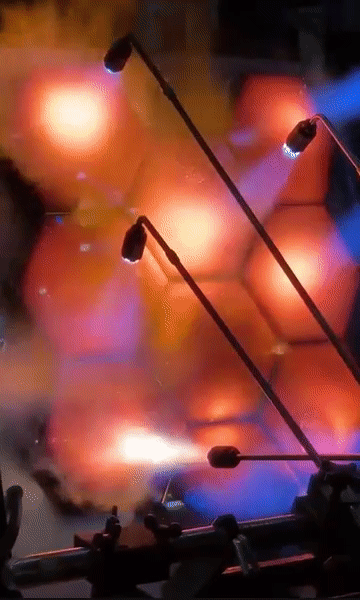 7894ec321f558124cc94acf586959f01.gif