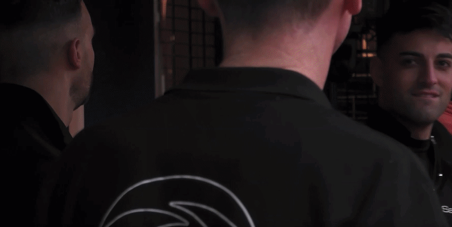 79e1abb048a47e2f1c3153222b54b39e.gif