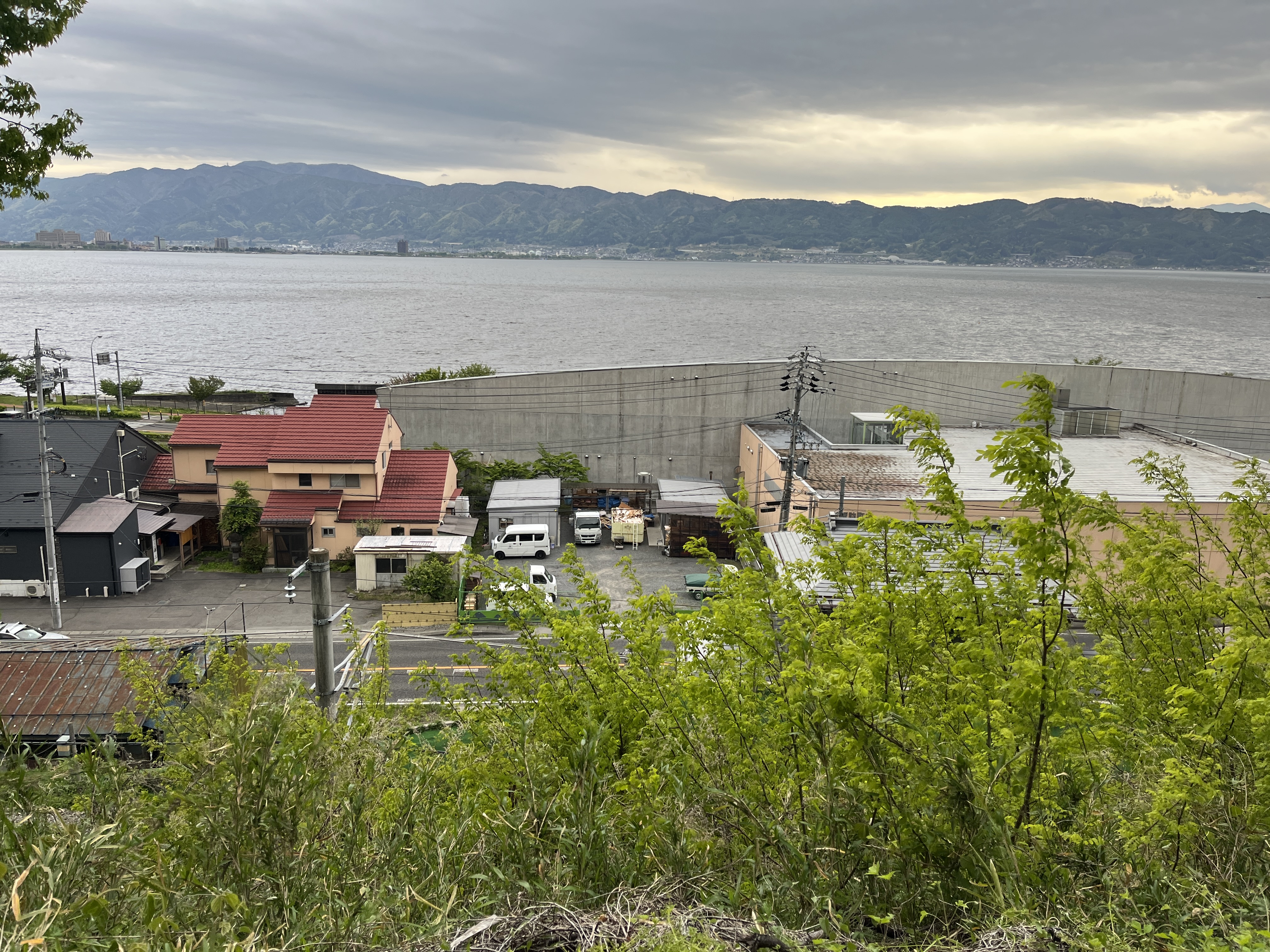 石投場