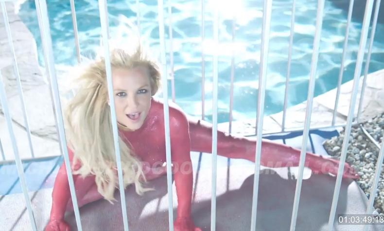 Britney Spears >> preparando nuevo álbum - Página 28 7b8dc44b220f4b720ebead79a47d25fe