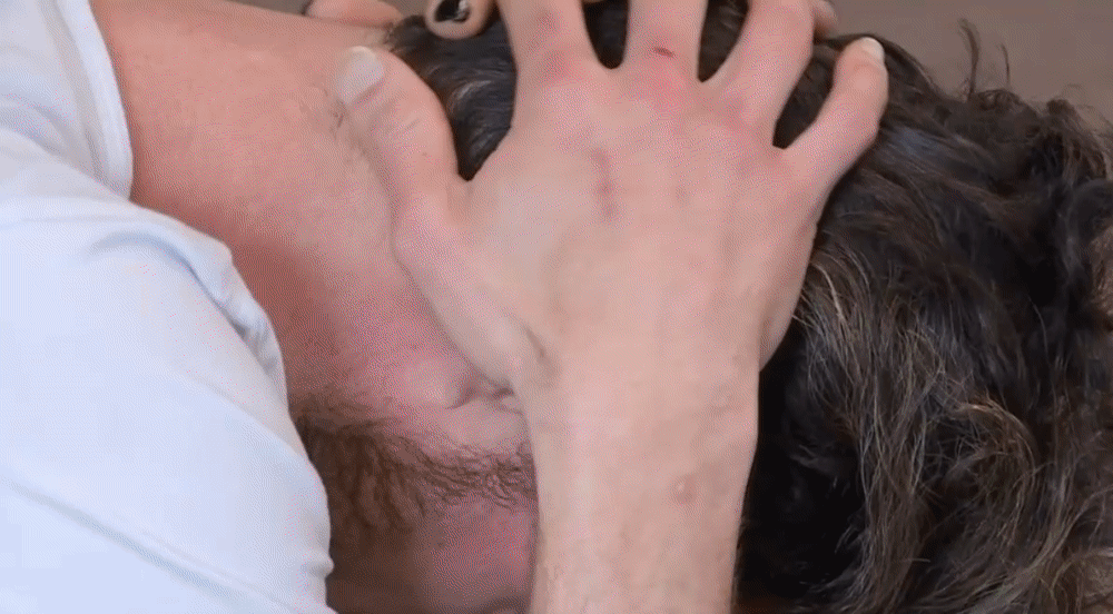 7c3d4bb93935106fc5c2a488c02a5bd6.gif