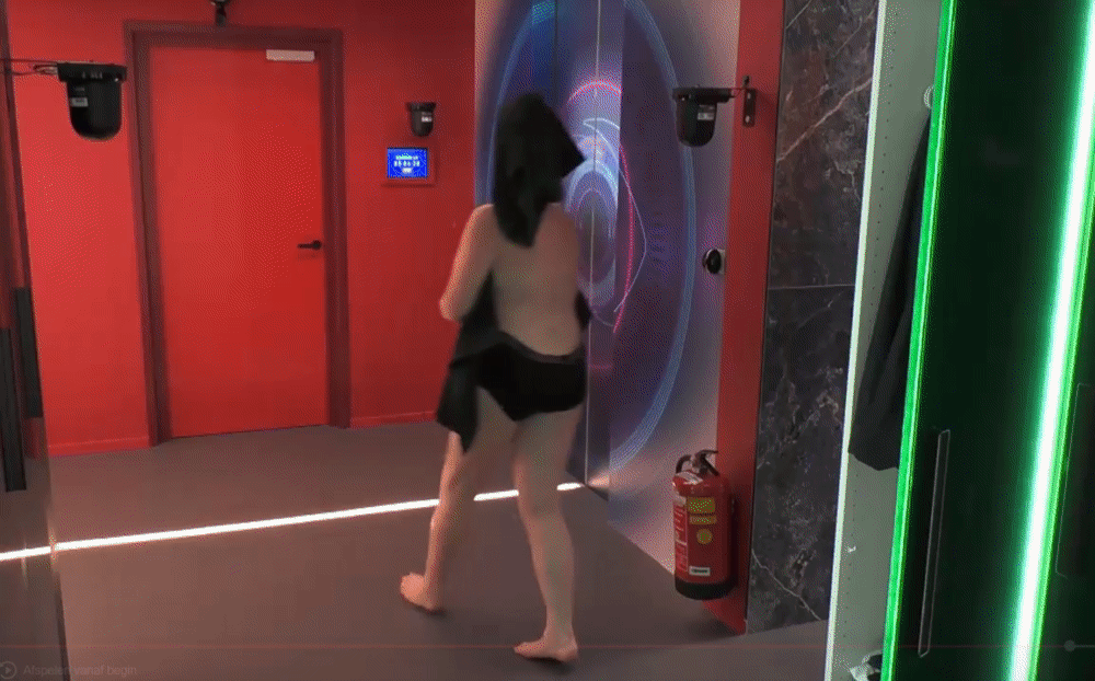 7c8b2eb910afe437728e1d6a56f49f02.gif