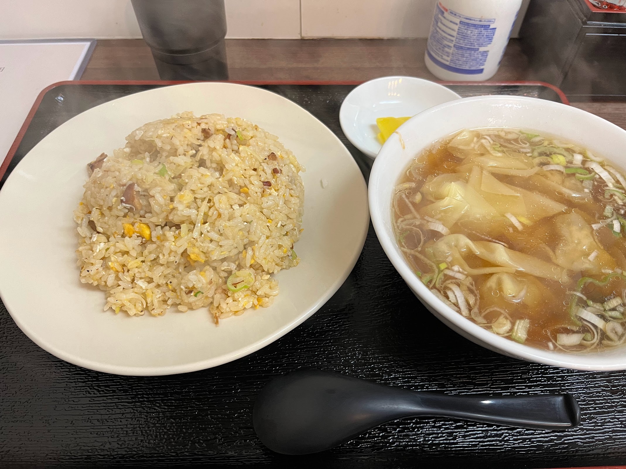 川崎・パンず亭 ランチ チャーハン+ハーフワンタンスープ（2023年12月）