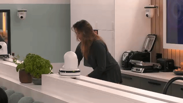 7e04de958b52723070af1b026c2f6049.gif