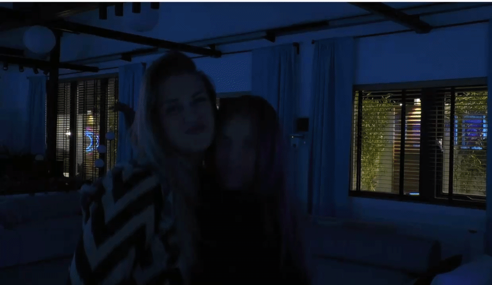 7e1dcddeeecb5cffaad52e88338b03b5.gif
