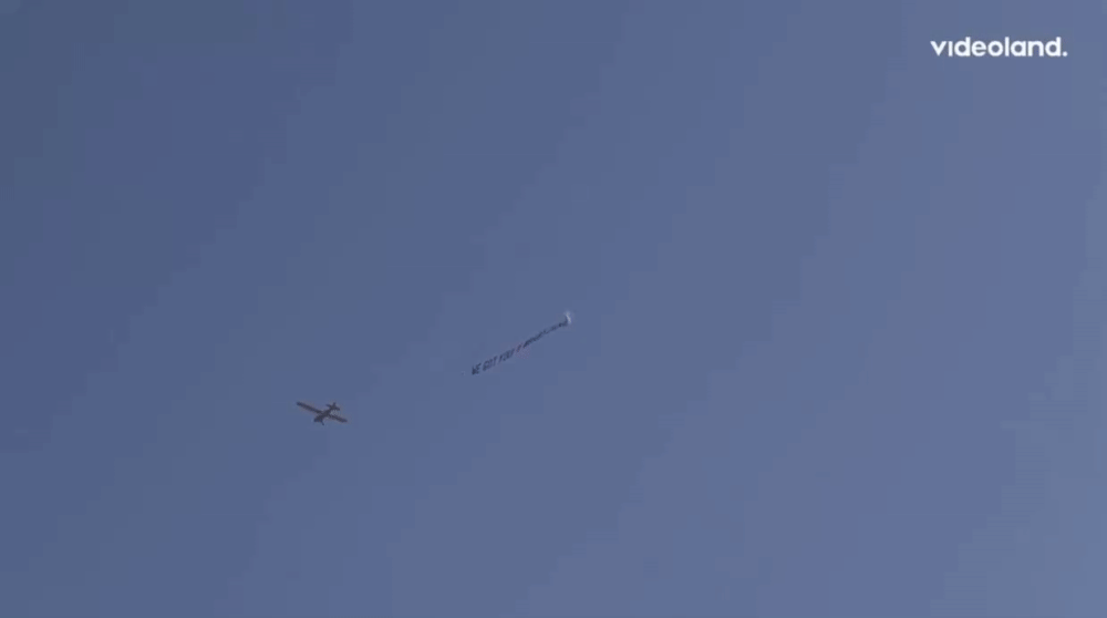 7e775d965310e9cd6b624a5bb5c40ac8.gif