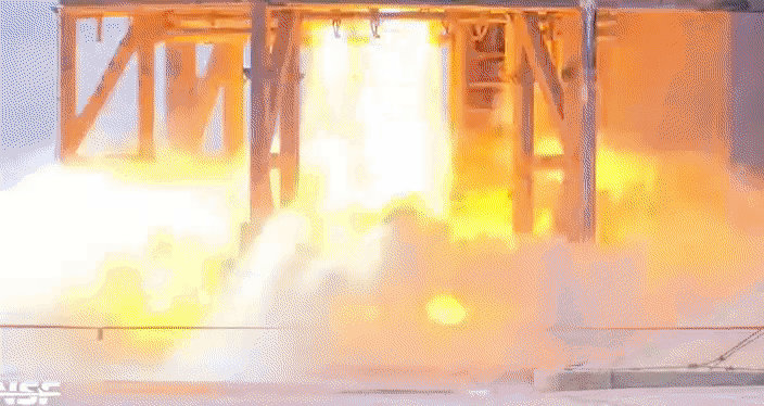 7e92c06799f83677adade67e551af372.gif