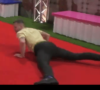 812e02f1e171ccc29d59d5ba691b4640.gif