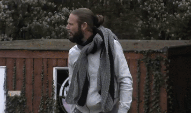 82ba06251a7235c93bd525cc17f7570c.gif