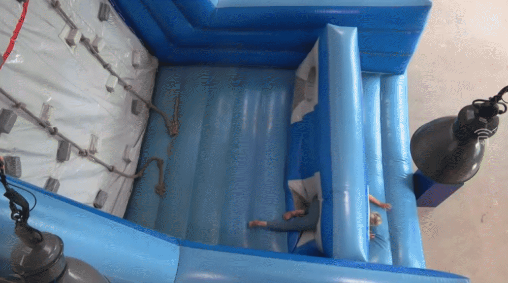 8351f96f9cff7a99bac7551792d88216.gif