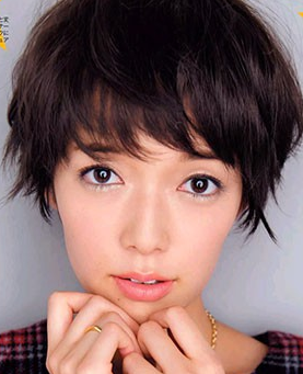 佐藤栞里の目は斜視だけど可愛い これ見てもブサイクって言える Aikru アイクル かわいい女の子の情報まとめサイト