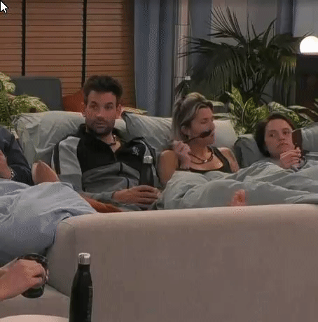 85bed3c80d1e7d9c6987014b213d4082.gif