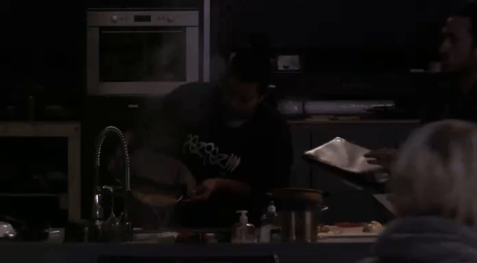 875434b03b34f4375f1ab600680a975c.gif