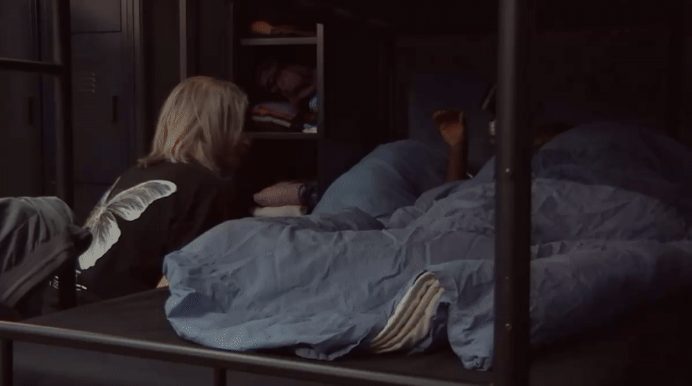 8a6b0a4bbe57e189baffb9a67811d258.gif
