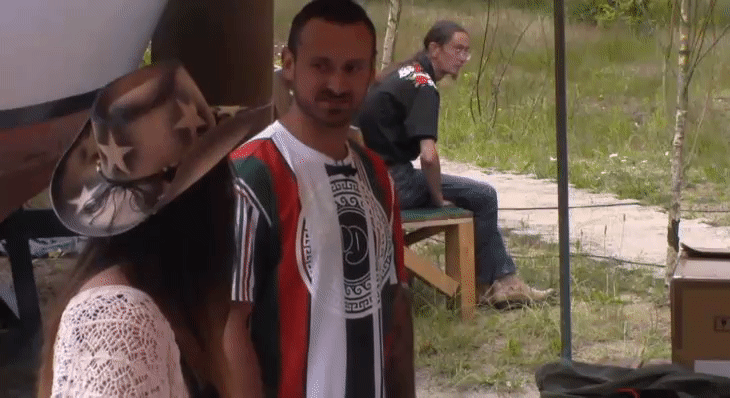 8e6b76dcbd31d0880e04b8eca879c524.gif