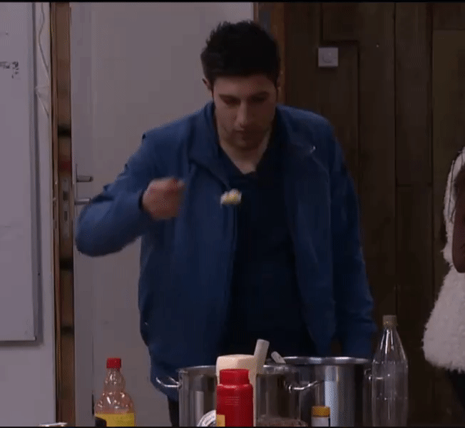 902c6e5d7923768bcdf93f444a6dea64.gif