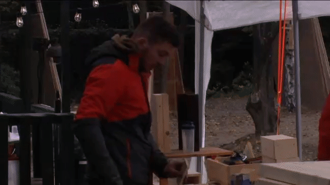 925a4c9cb21d4534414b6580e112ecb9.gif