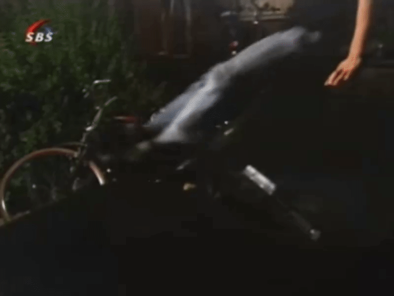 9285c5b2944f6d023f887fef5f3eeb15.gif