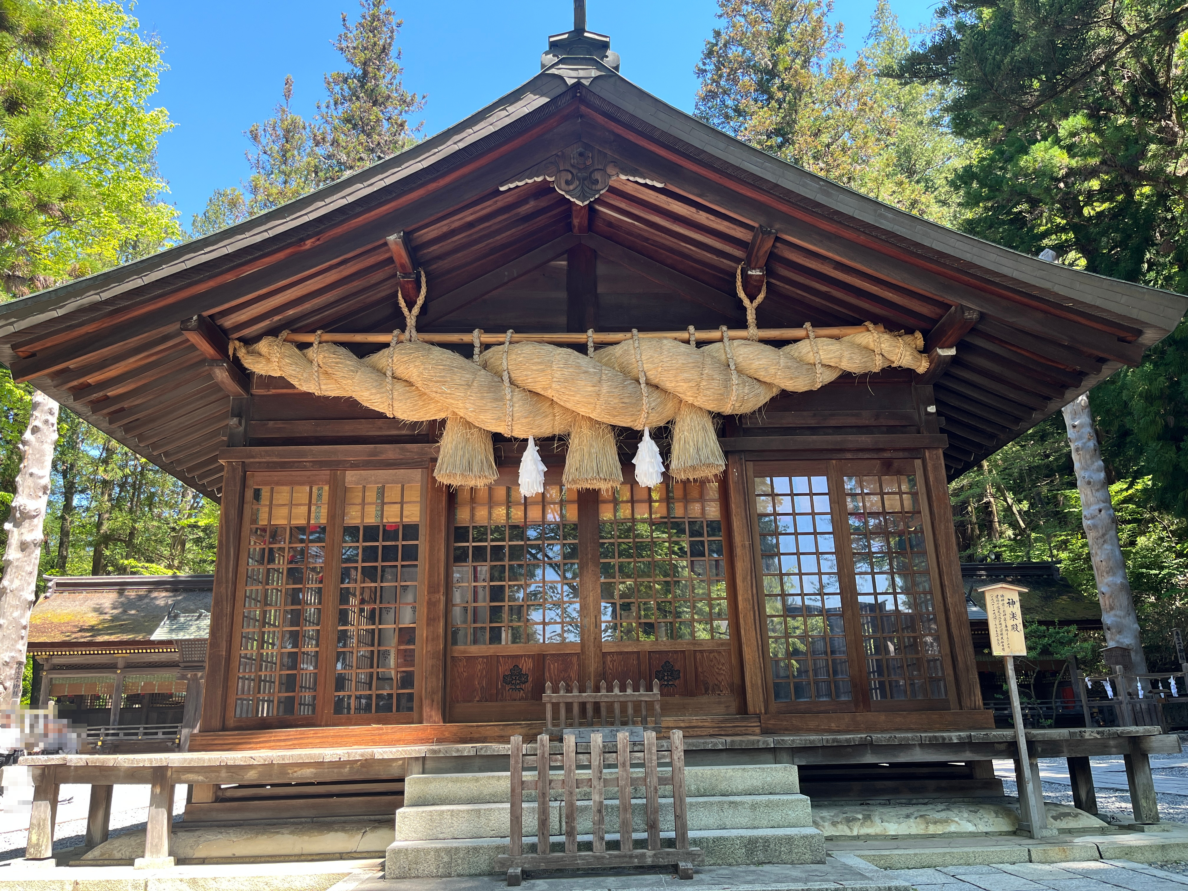 神楽殿