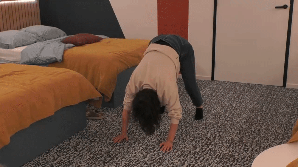 94d5b02a2bf6127e46f29de339e8b94b.gif