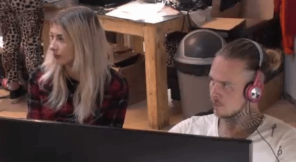974eb79cafe3c677292e54da136965ba.gif