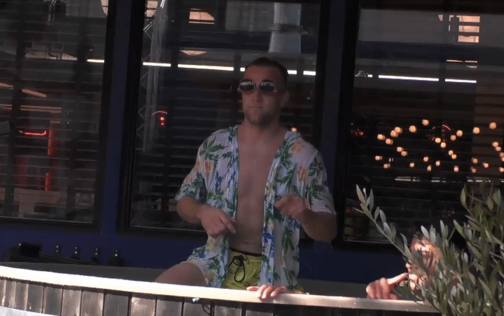 98f6a25014df18616df836fc73a70364.gif