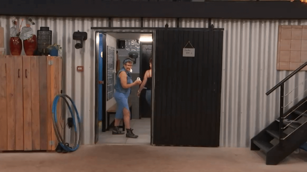 991038331092ec41d37d2848b9a92c04.gif