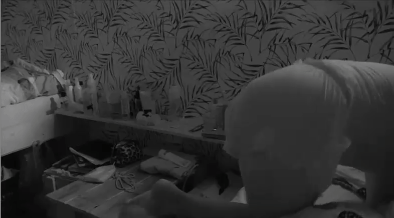 9b82185f2e8fbb0d7700ad56dc7c42c1.gif