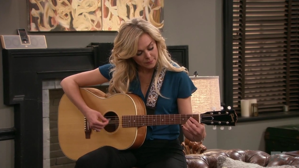 Charlie and Sean Fight Over a Girl Online HD Subtitrat