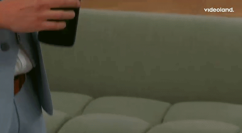 9e175fa1f3bd37ced9e42d22a3839c44.gif