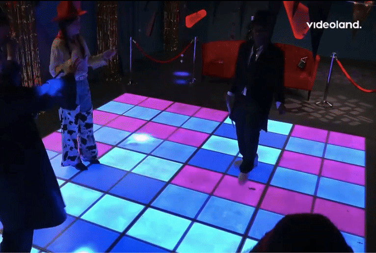 9e2c3e158f9a97deb5e1aa71c04fcb7a.gif