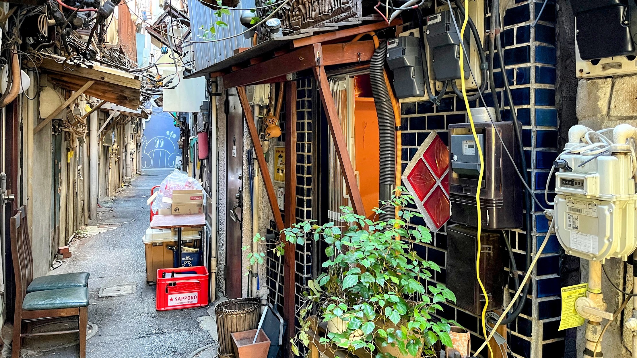 川崎の路地裏にあるドライカレーの名店 ポッケ