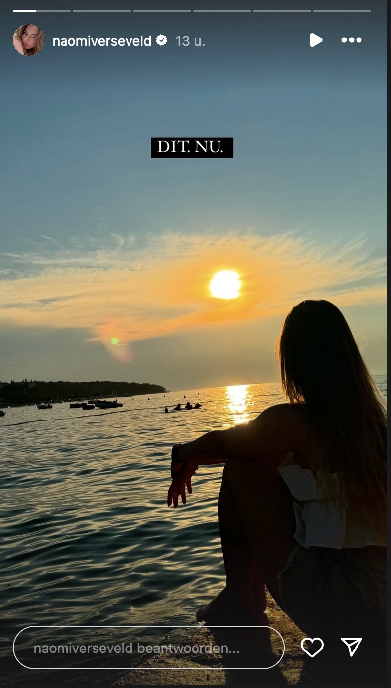 a6912318e2f4125b9277e0ae246b46d4.jpg