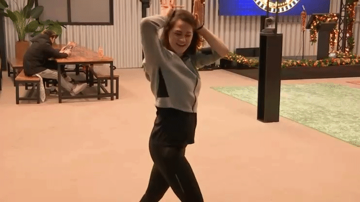 ab93e46cace3d0bb1798fa8a9415ac8b.gif