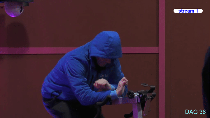 abdbd858b539e9ed739669b2fb86d9c3.gif