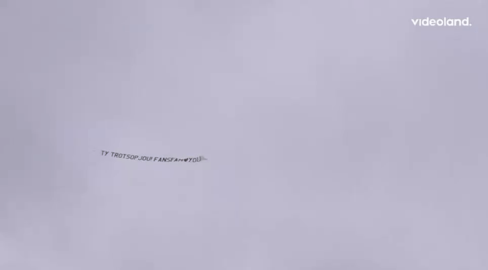ad96f7a755a90960c0274fdfb3da3a0a.gif