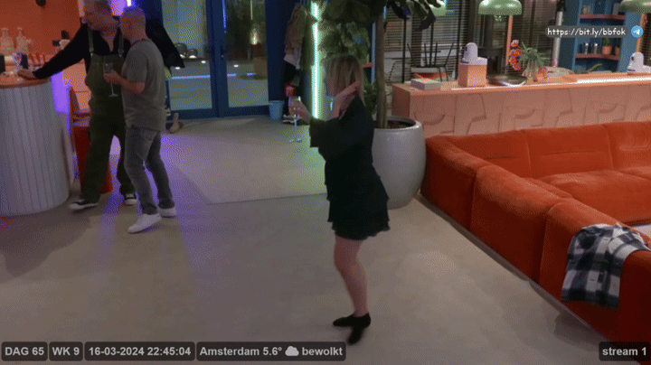 ae28b149aade3225495760defa8501d2.gif