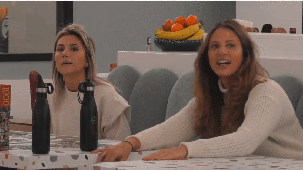 b14e995ec5bff6a735c47793c52090d2.gif