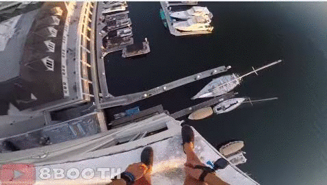 b2da207448f24796c9f4d0772ef3e558.gif