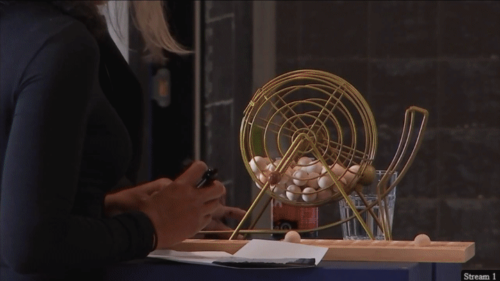 b33e49aaf4e60299387d828f37460118.gif