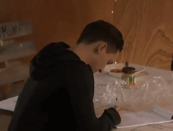 b3ec3ea27747c088ad5243b93126c094.gif