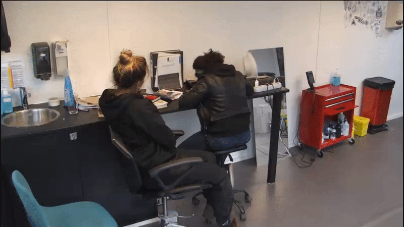 b3f7d6568a0b9739543670cff212b783.gif