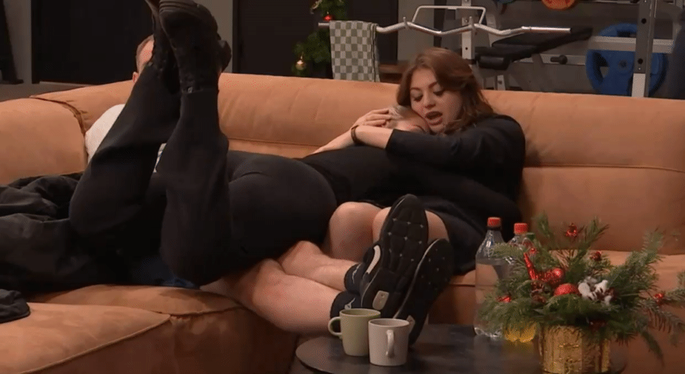b4e68174ec9e0708befa14dd4744de0f.gif