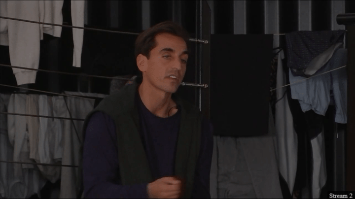 b6658221e53654e547aacb01a88f7bab.gif