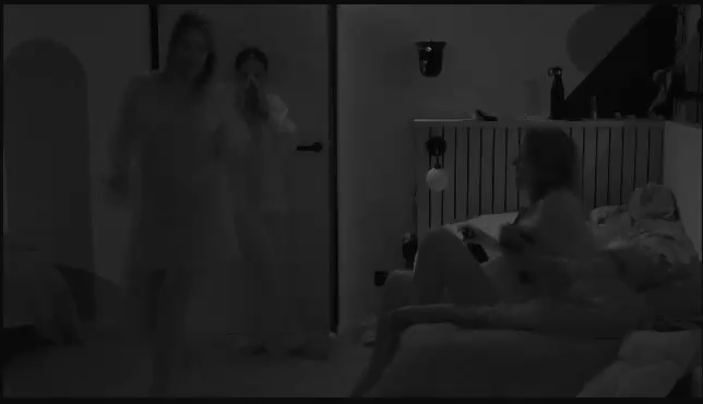 b699c19e4d27eb70a6417f89bf4af0d8.gif