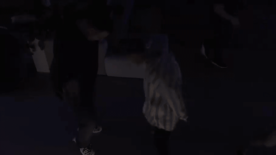 b880ef45e538ae311ad75bedd1c7034a.gif