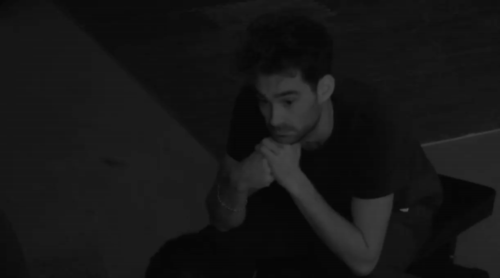 b8e653f66752a50fe3a7026ca27096e1.gif