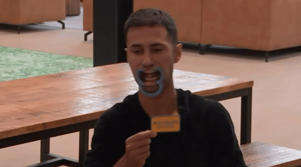 b9079b2ecb0b890fbd4cd9951e6710b7.gif