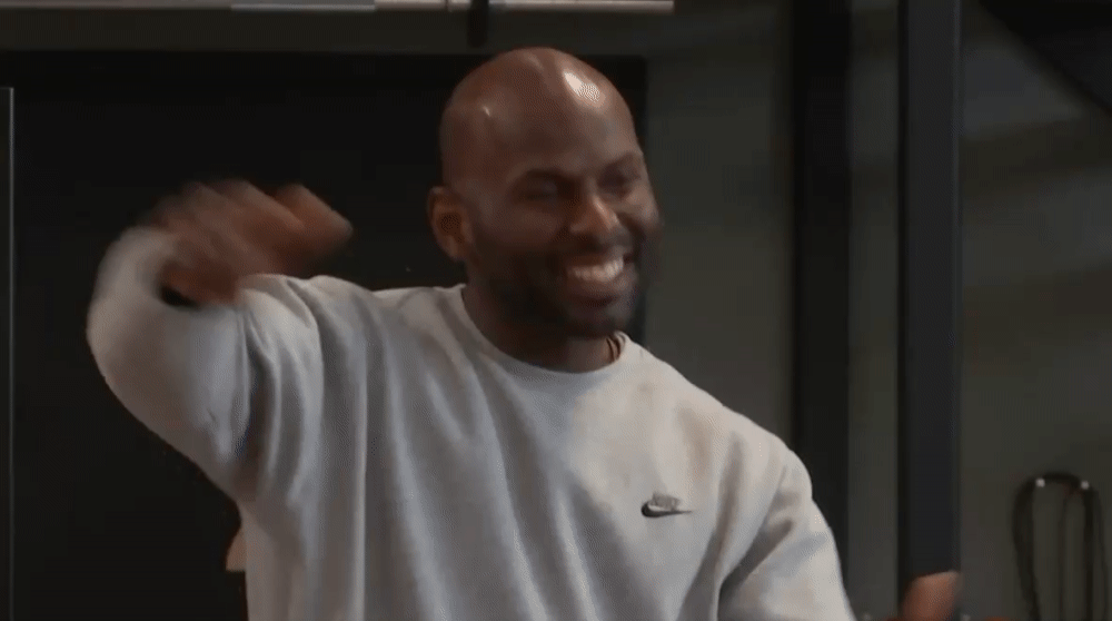 b96f8b85308660103df1692f418f6ccc.gif