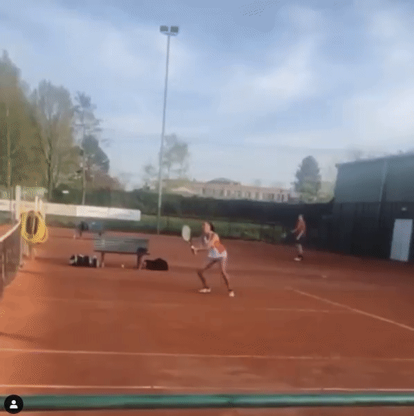 ba4d6561b3f340b8d64db856ace12421.gif